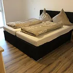 Liebeshotel Krieger Bueren (Westphalia)