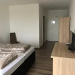 Krieger Liebeshotel Bueren (Westphalia)