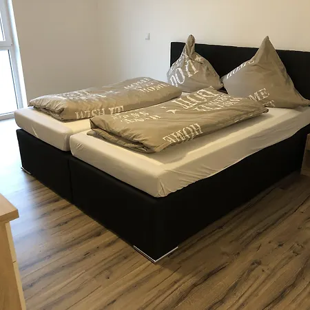 Krieger Liebeshotel Bueren (Westphalia)